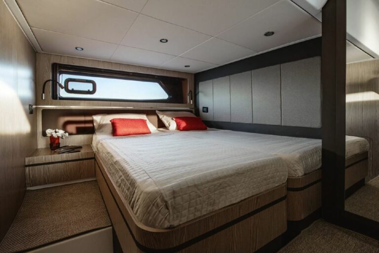 Azimut Atlantis 45