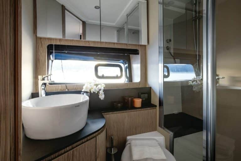 Azimut Atlantis 45