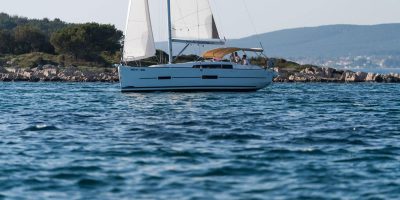 Dufour 382 GL (12)