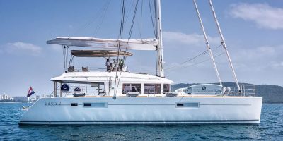 lagoon 560